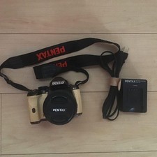 PENTAX K-r Digital DSLR Camera Body with 18-55 Lens and Charger Included