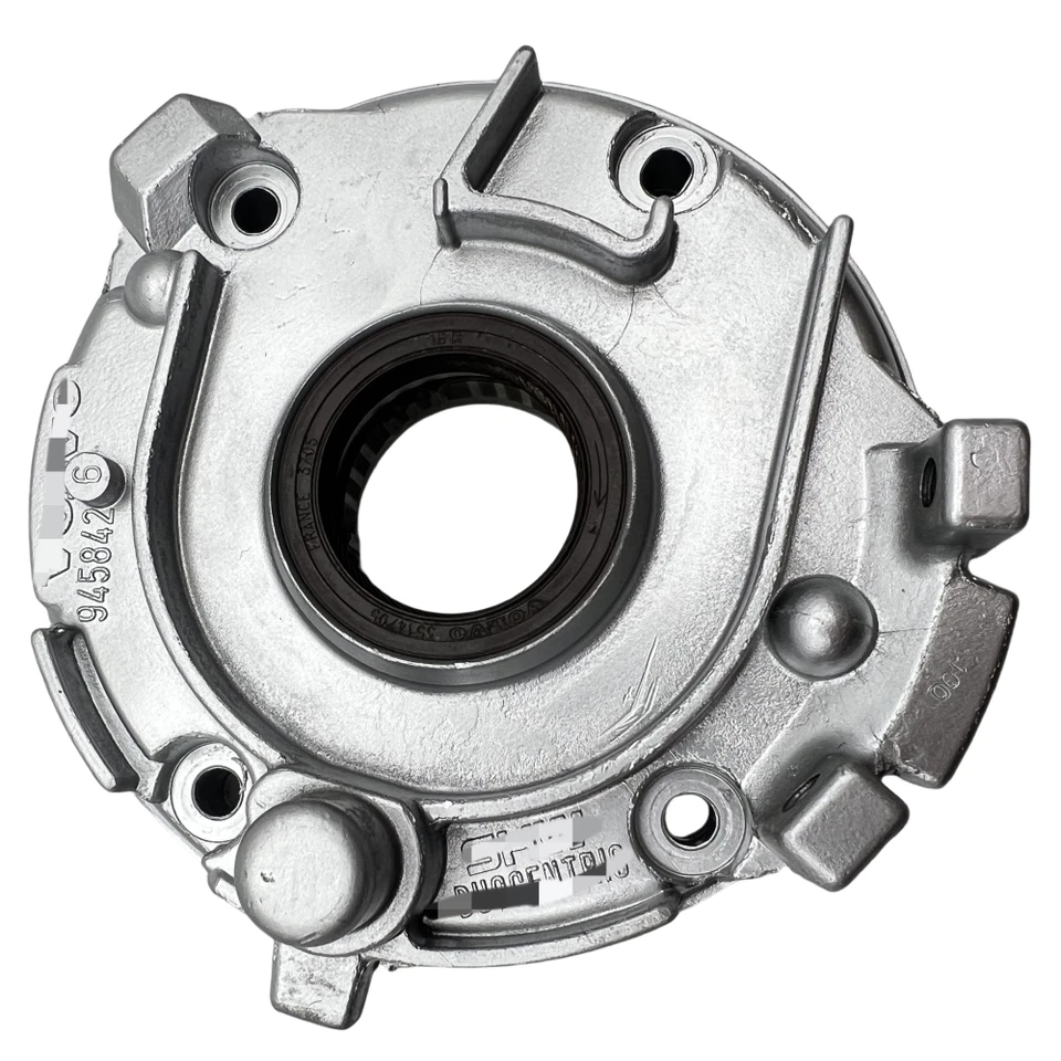  for Volvo C30 C70 S40 S60 S70 V50 V70 XC70 XC90 Oil Pump 30650144 - Image 2 of 4