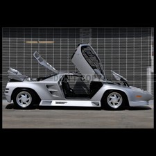 Photo A.006561 VECTOR W8 1990-1993