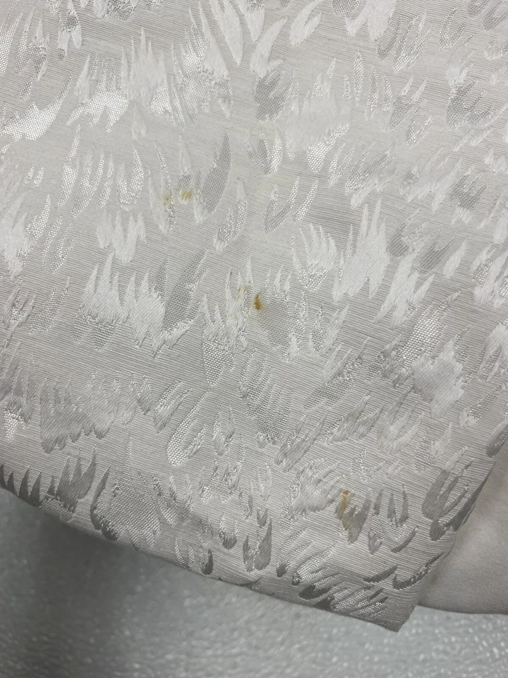 Hotel Collection Plume Off White Full/Queen Duvet Cover Preowned W/defects - Image 4 of 4