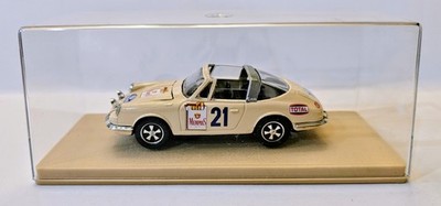 Vintage Eligor 1:43 1968 Porsche 911 Targa Rallye Car #21 New in Box