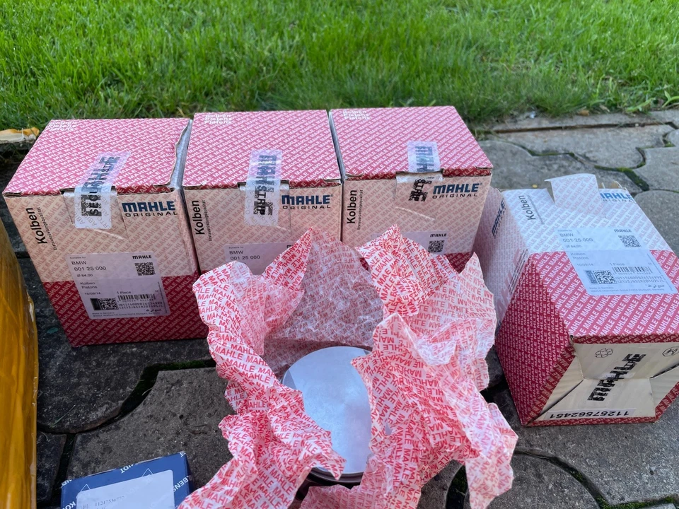 Kit de pistones de juntas de revisión de motor para BMW 120i 318i X1 E88 E90 E93 E81 N46 2.0 Foto 3 de 4