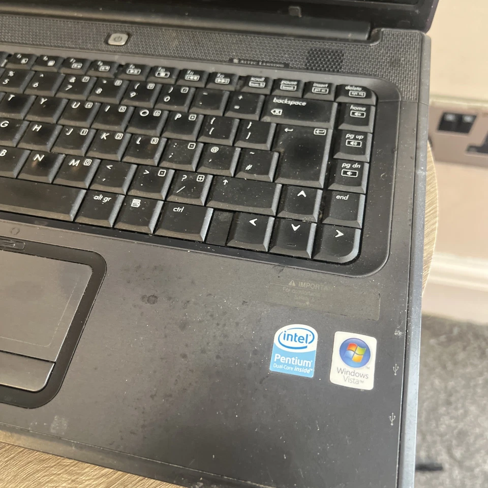 HP Compaq Presario C700 Laptop 15.4" Display Intel Celeron - Image 3 of 4