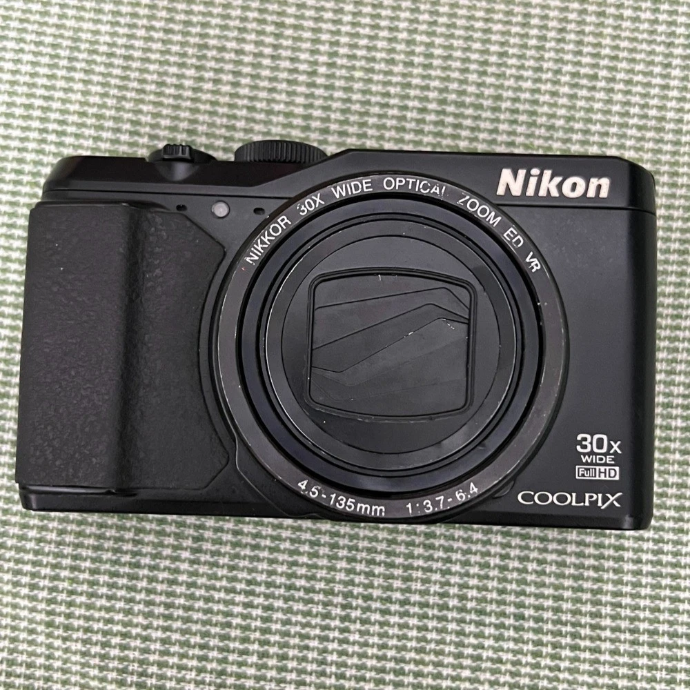 Nikon COOLPIX S9900 ブラック ジャンク Preços baixos em Câmeras digitais Nikon Coolpix S9900 14-16.9MP | eBay