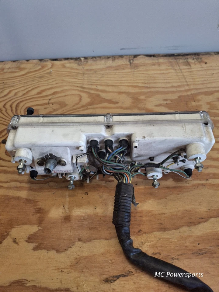 Velocímetro interestatal 84-87 Honda GL1200 velocímetro calibre grupo Goldwing 1200 Foto 2 de 4