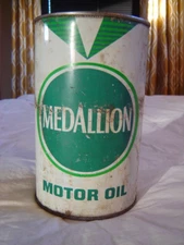 VINTAGE MEDALLION OIL MOTOR OIL TIN RARE CANADIAN OIL PETROLIANA MAN CAVE