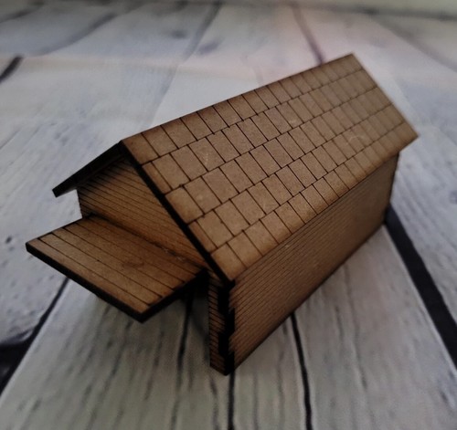 2 Laser Cut OO Gauge Model Single Garage Apex And Flat Roof In MDF - Picture 4 of 8