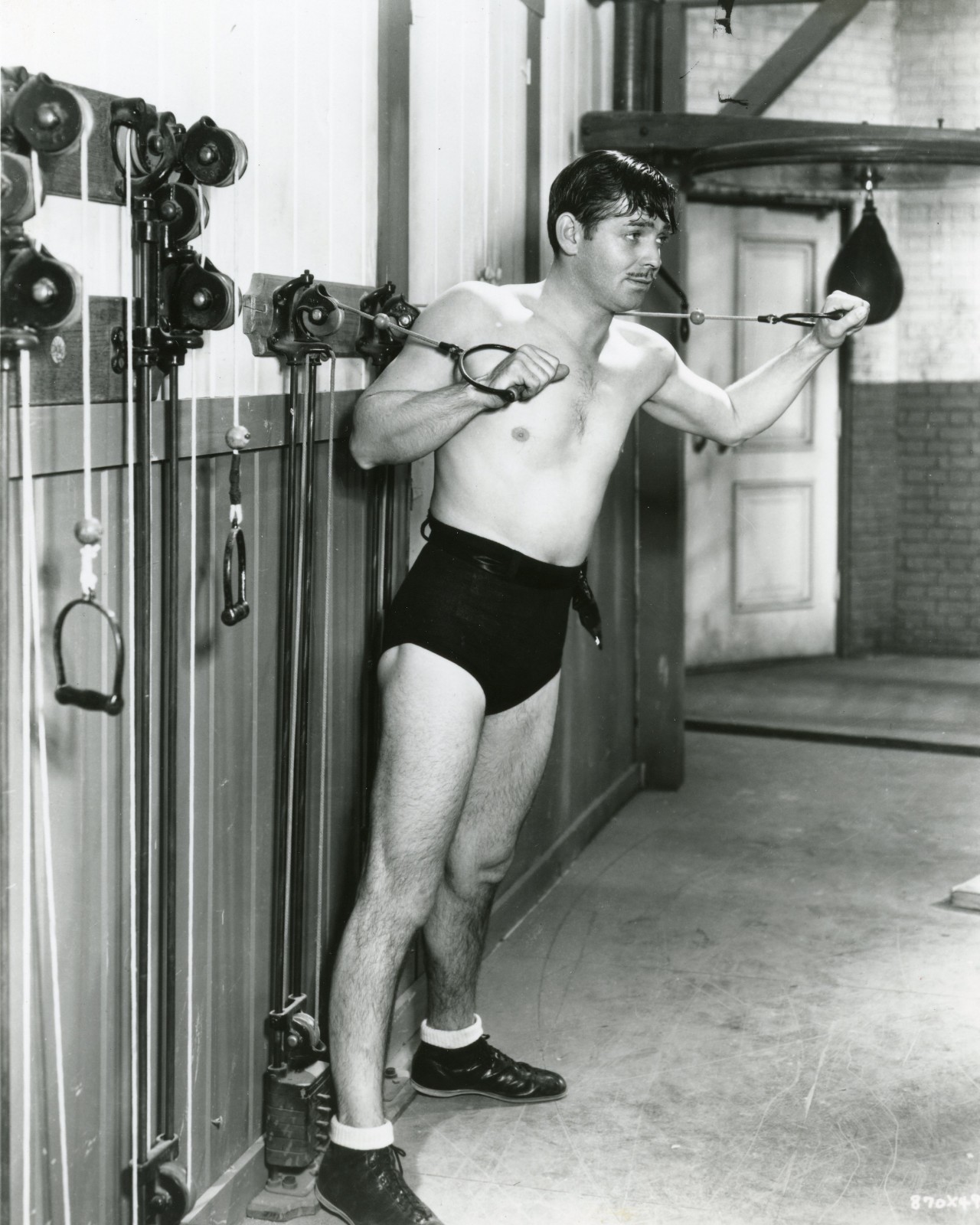 CLARK GABLE B&W Celebrity Publicity Portrait Photo #480 Sexy Bare Chest