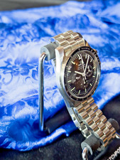 OMEGA Speedmaster Moonwatch Professional 310.30.42.50.01.001 9