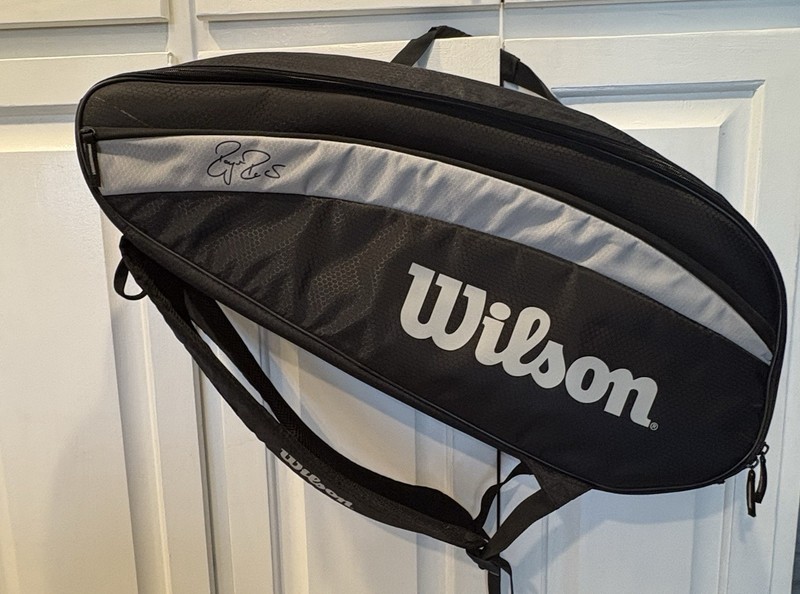 Wilson Roger Federer Signature Tennis Racquet Backpack Black *Holds 3 Racquets