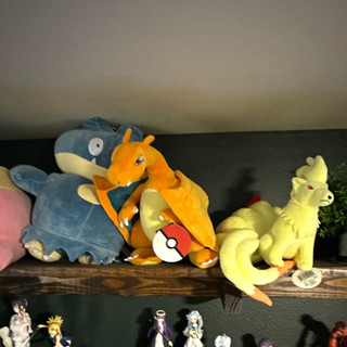 Pokémon Plush Stuffed Animal Lot Charizard Ninetales Munchlax Multicolor