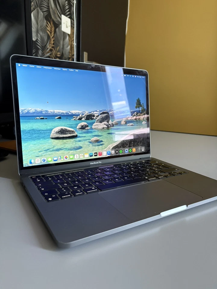 Apple MacBook Pro 13" M1 · 8GB · 512GB, photo 3 sur 5