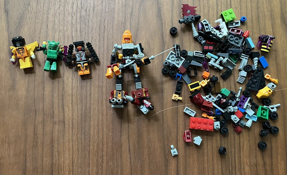 Transformers Kre-o 30+ Figure Lot Rhinox Cheetor Predaking Ramjet Sentinel Prime - Image 2 of 4