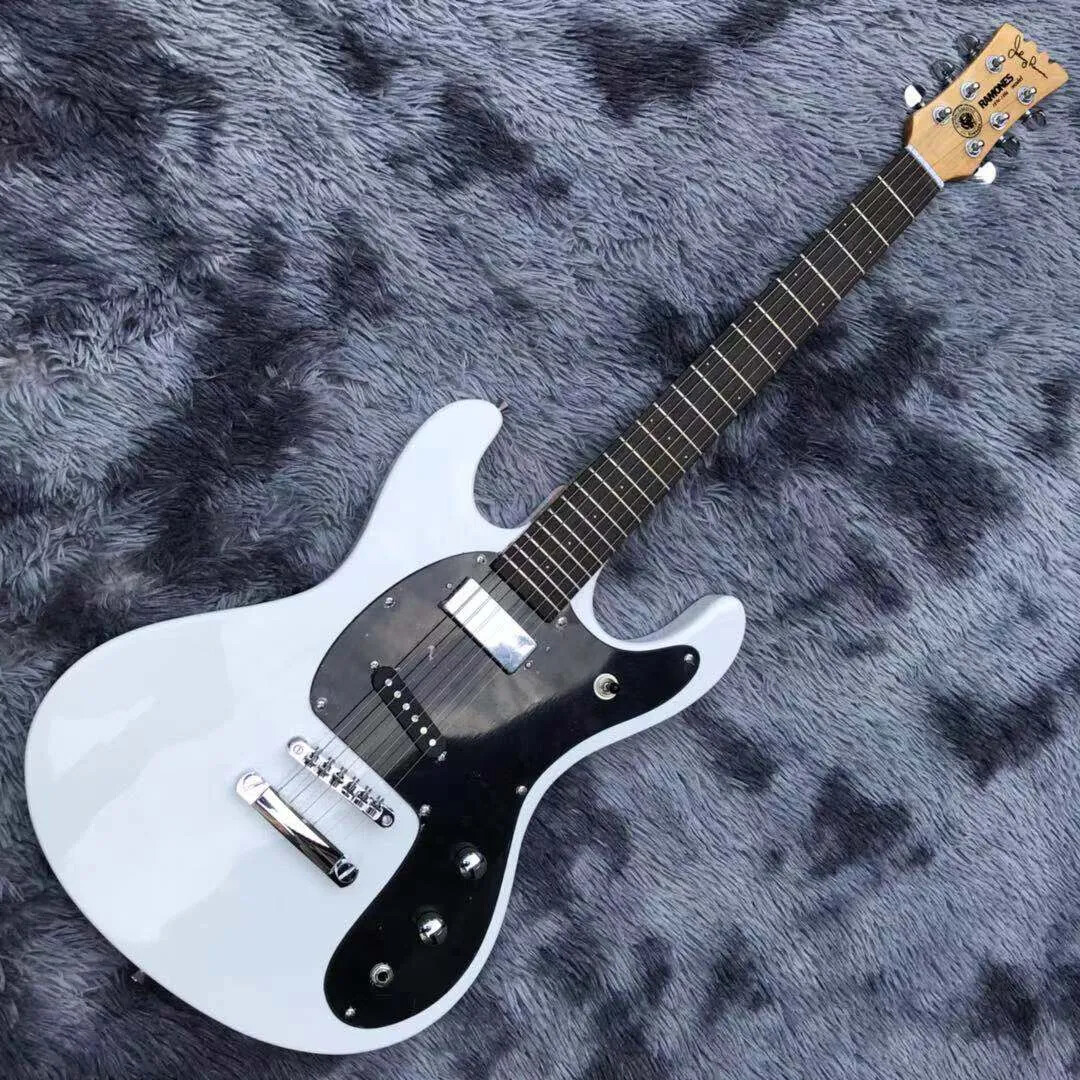 く*ろ様 Johnny Ramone Mosrite エレキギター く*ろ様 Johnny Ramone Mosrite エレキギター Ventures Johnny Ramone