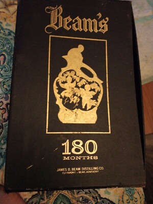 Jim Beam Whiskey Vintage Decanter Angels Reno 180 W/Box