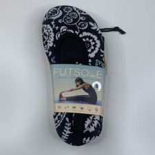 futsole NWOB women  s small indoor outdoor active footwear black floral K2