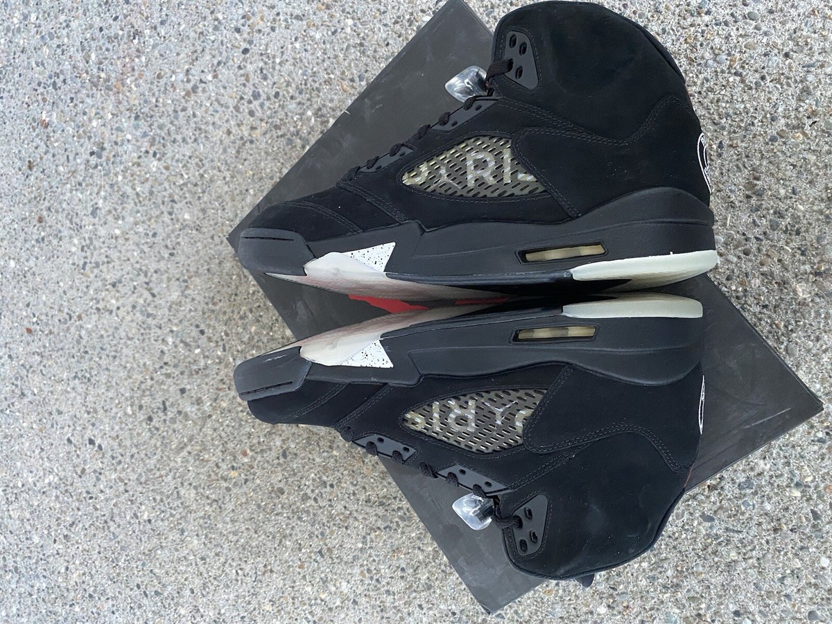 Size 10.5 - Paris Saint-Germain x Air Jordan 5 Retro Black