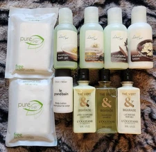 Mixed Set Of Travel Size Shampoo Conditioner Body Lotion Body Wash