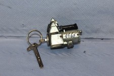 Mercedes-Benz A/B-Klasse W 169, W 245 T&uuml;rschliesszylinder   A 169 890 33 67
