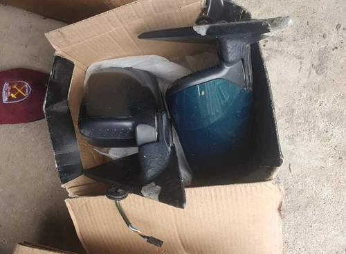 97 BMW 3series Drivers Mirrors