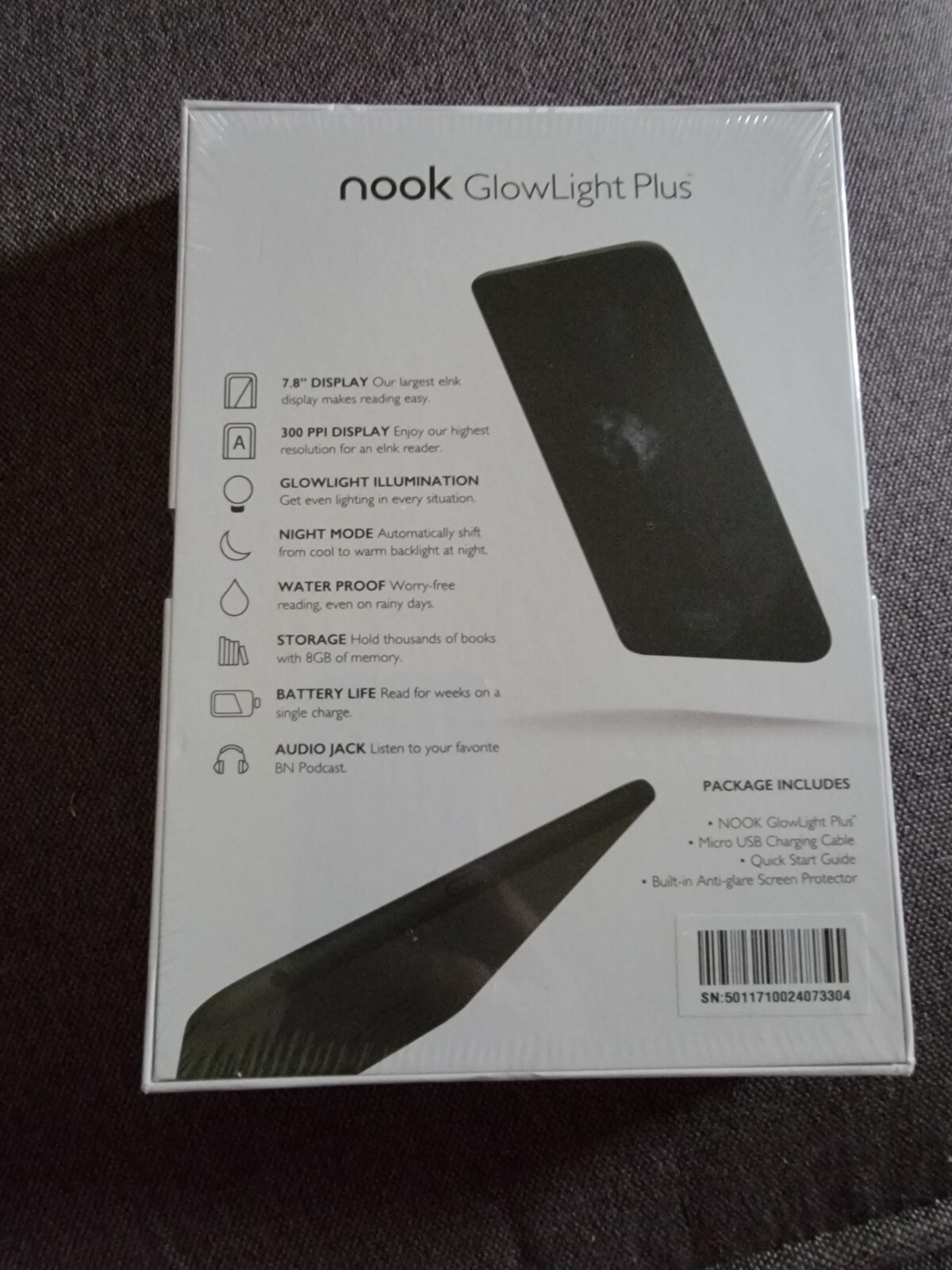 Barnes and Noble Nook Glowlight 4 Plus 8 GB Waterproof eReader 7.8" NEW
