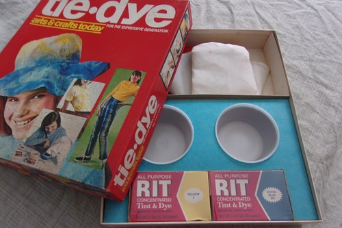 Vtg Tie-Dye Arts & Crafts Hasbro 1971 Unopened Yellow Blue Rit Boxes Retro Hat - Picture 7 of 19