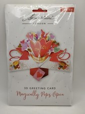 Second Nature of England Pop Up Greeting Card Valentines Day Hearts w/Love Heart