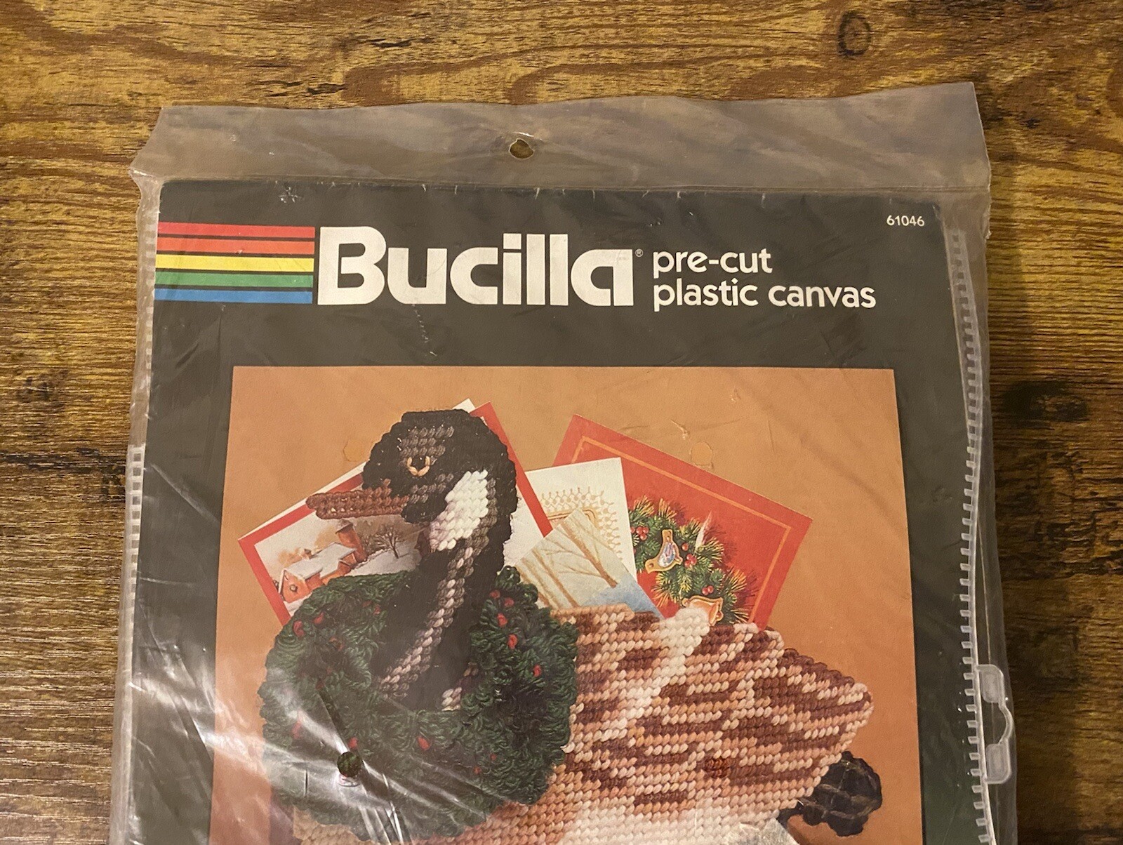 Vtg Bucilla Needlepoint Kit Precut Christmas Card Holder / Doorstop