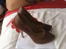 Chaussures à talons marron New Look taille 6