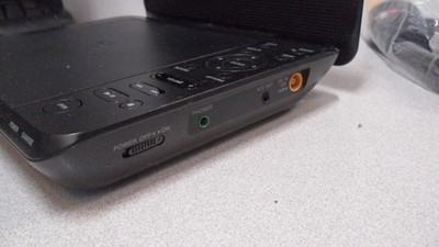 Sony DVP-FX780 Portable CD/DVD Player 7