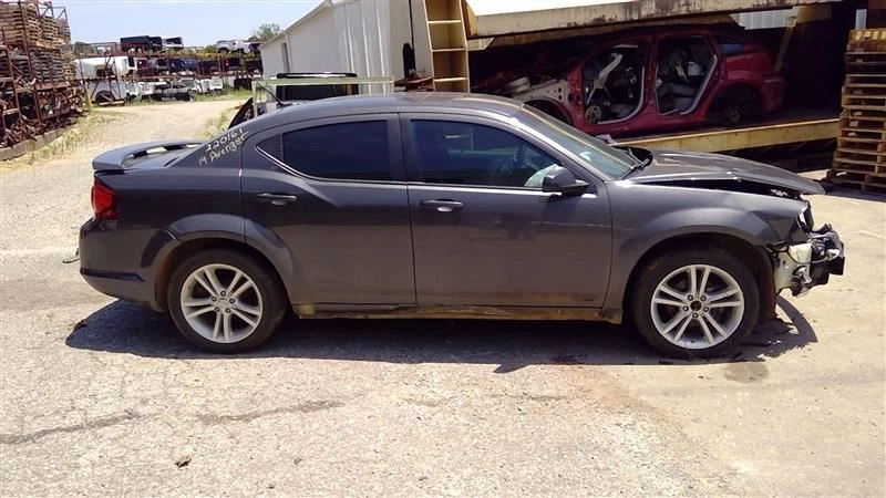 2014 Dodge Avenger Passenger Side Front Inner Door Trim Panel Black Foto 3 de 4