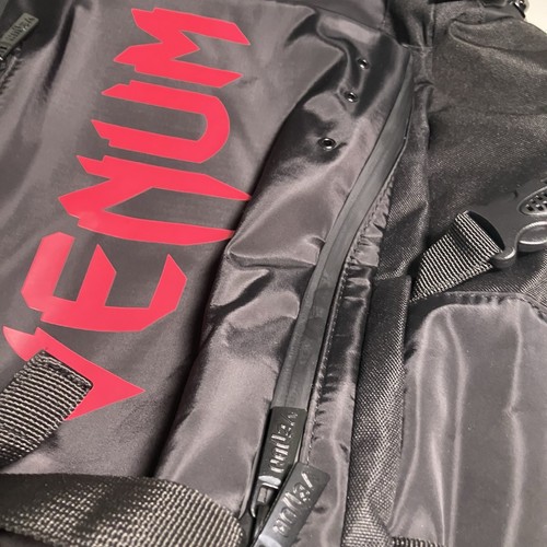 Venum Challenger Pro EVO Backpack Red – Gym Training Bag Durable Lightweight - Picture 3 of 16