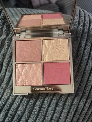 Charlotte Tilbury Pillow Talk Beautifying Face Palette - Fair To Medium