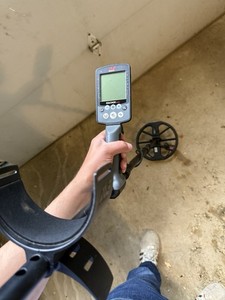 Minelab Equinox 800 Metal Detector