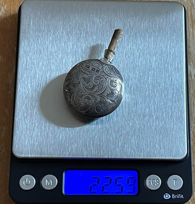 1902 G Watts & Co Sterling Silver Scent Bottle   Chester Hallmarked