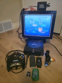 SEGA Sports Dreamcast Black Console System W/ [GDEMU] Installed Bundle Lot Read