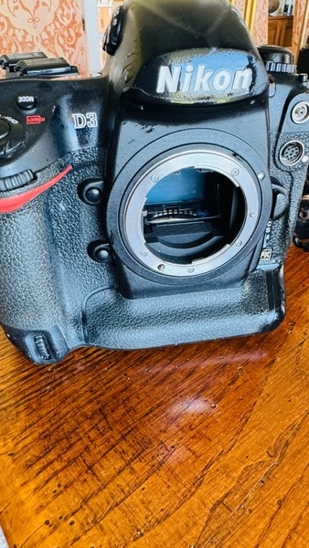 Nikon D3 12,1 Mp Cámara Digital Réflex - Negra (Sólo Cuerpo)