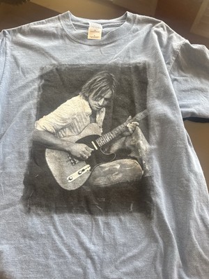 KEITH URBAN BE THERE TOUR T-SHIRT MEDIUM SIZE 100% COTTON EXCELLENT CONDITION 