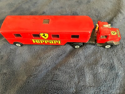 Ferrari Iveco Transporter Truck by Solido 1:43 (3504)