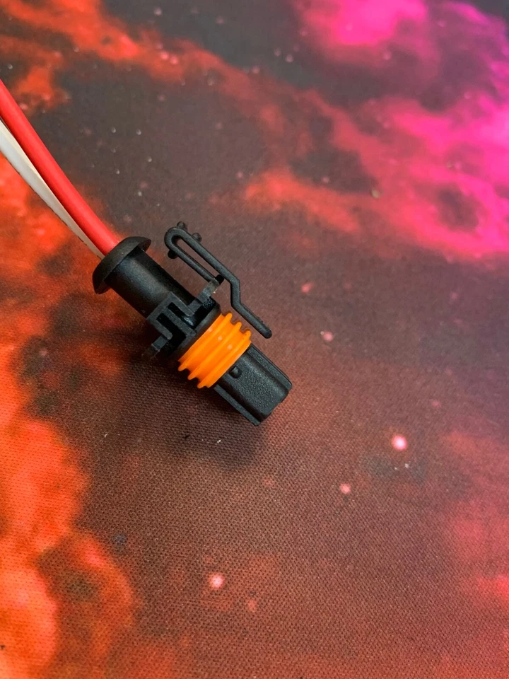 CONECTOR ENCHUFE ARNÉS COLETA ARRANQUE PARA CADILLAC XT5 2017-2020, V6, 3,6 L Foto 3 de 4