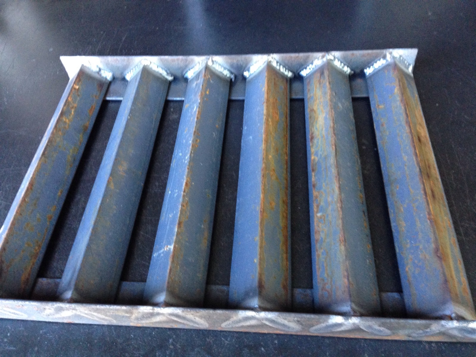 Heavy Duty Wood Fire Grate For Oklahoma Joe/Brinkman Smoker