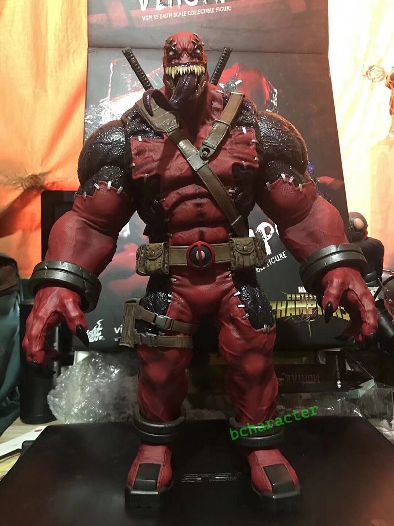 HotToys 1/6 VGM35 Venom Deadpool Comic Version 12-inch Collectible