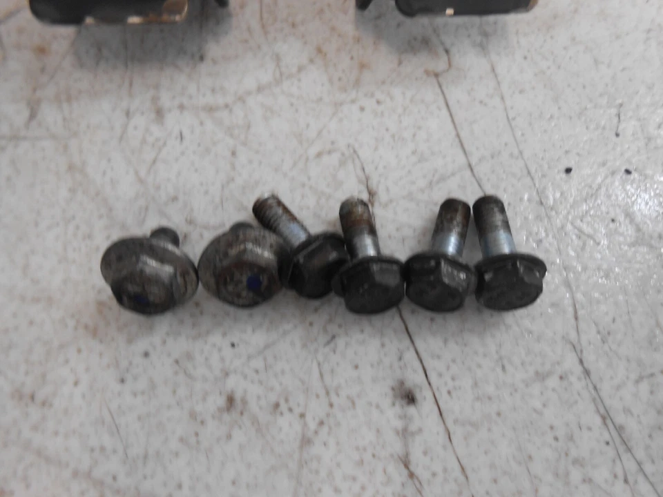 17 18 19 20 YOSHIMURA KTM DUKE 390 200 FENDER ELIMINATOR 套件许可证尾盖 — 第 2/4 张图片