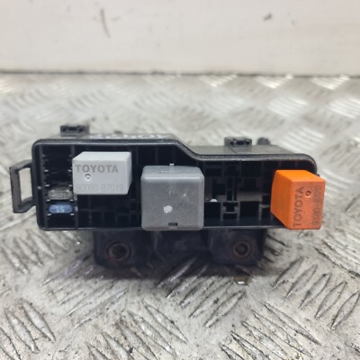 Toyota Avensis 2008 fuse and relay box 2L D-4D 1AD-FTV Diesel 03-09