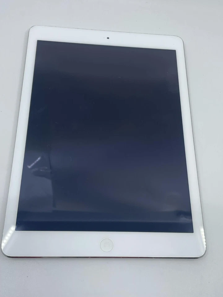 Apple iPad Air (1st generation) · 32GB · Wi-Fi, photo 2 of 5