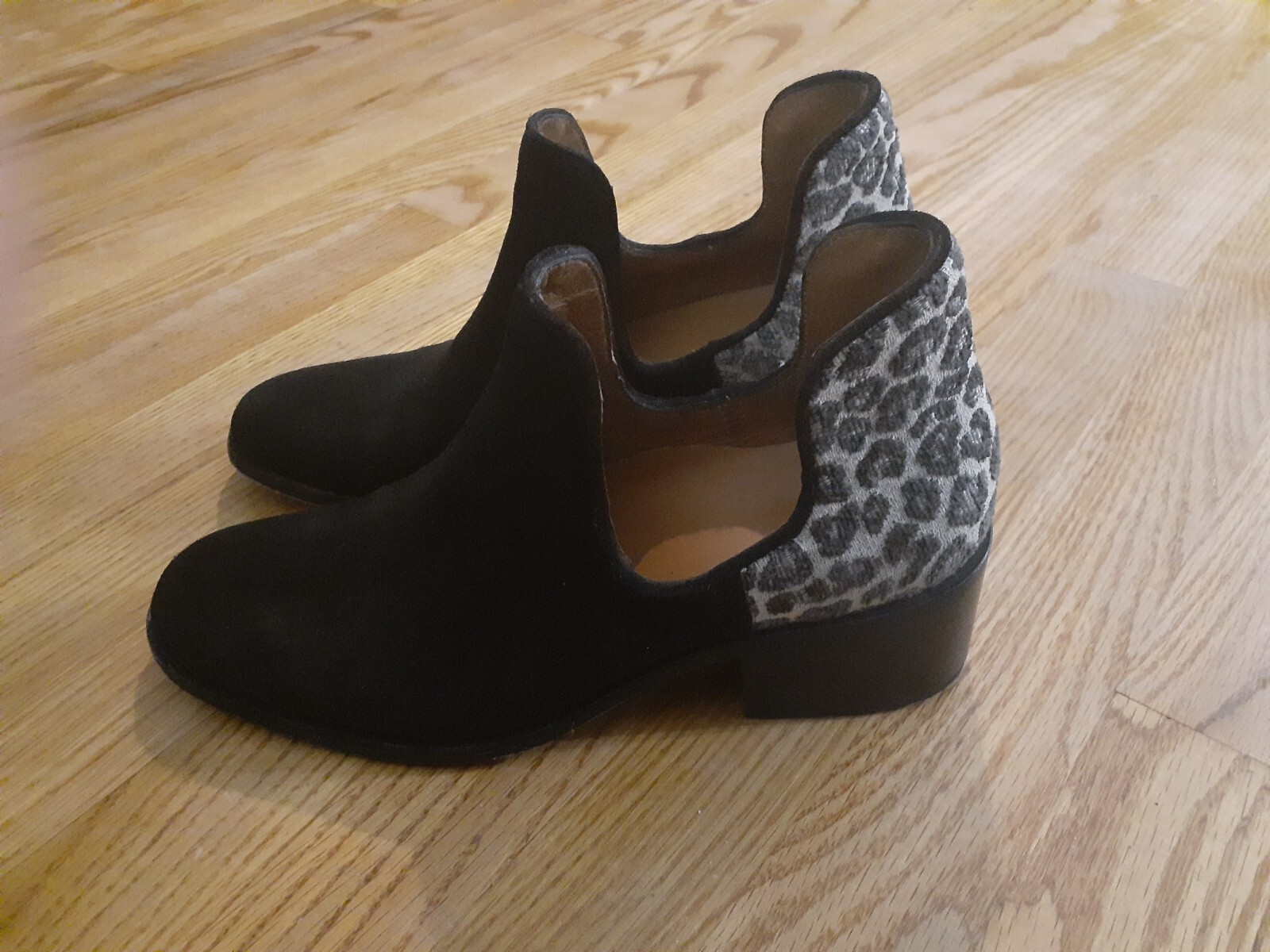 Charleston Shoe Co Camden Womens Bootie Suede Bla… - image 2