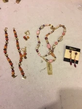 COSTUMEJEWELRY BY NAPIER 1  NECKLACE  & A PAIR OF BRACELETS & 2 PAIR OF EARRINGS