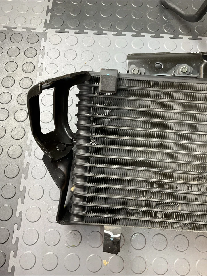 2014-2016 INFINITI QX60 REFRIGERADOR DE ÓLEO DO MOTOR DE TRANSMISSÃO AUTOMÁTICA FABRICANTE DE EQUIPAMENTO ORIGINAL - Imagem 2 de 4