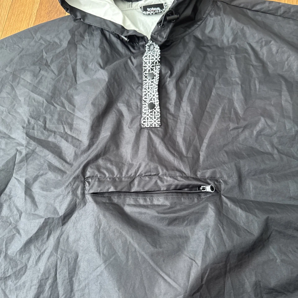 Totes Black Pullover Rain Poncho Women's Cape Hooded Packable One Size - Image 4 of 4