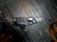 Roland SDE-1000 Digital Delay effects unit